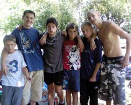 je les adores tous et ils me mankent tous grave